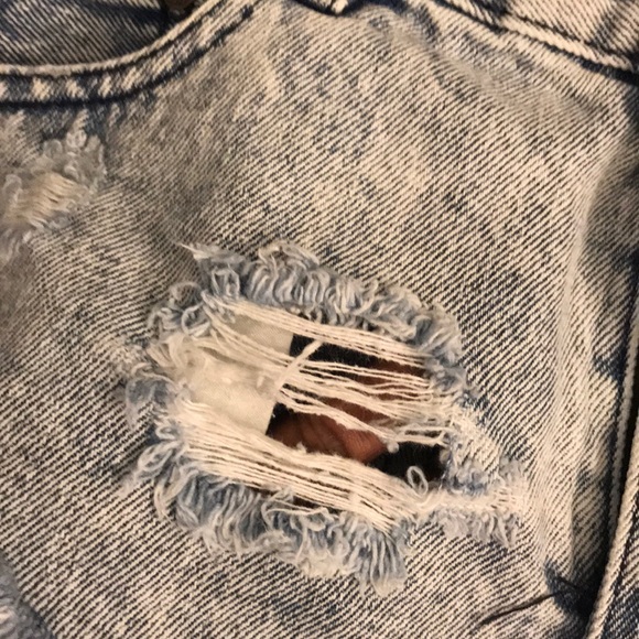 Tiny Short-Shorts ✨💥🎊✨💥🎊 - Picture 3 of 4